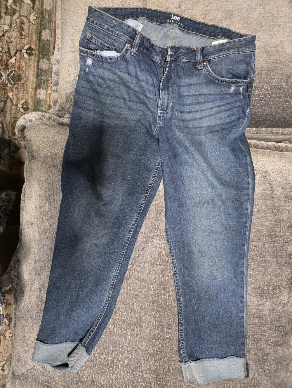 Woman's Lee Riders Size 16M Cropped Jeans Factory Cuffed Stretch Denim